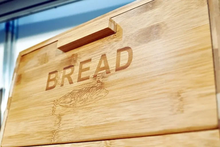 Why Using a Bread Box Is a Good Idea (7 Reasons)